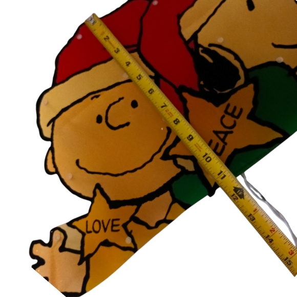 Peanuts Snoopy Charlie Brown Lighted Sculpture Christmas Window Decor Glittery. - Picture 3 of 12